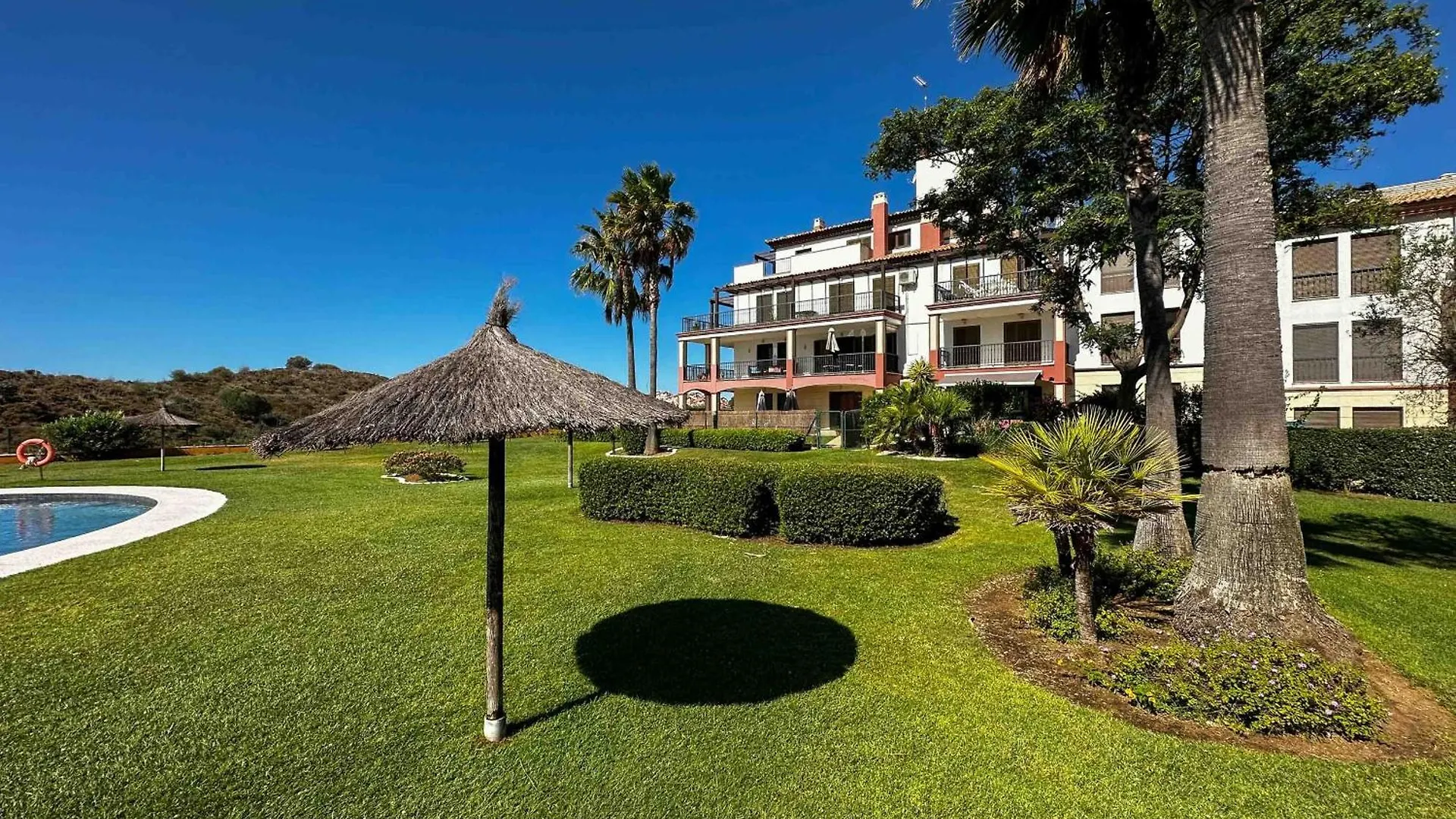 Modern Garden Apartment Ayamonte