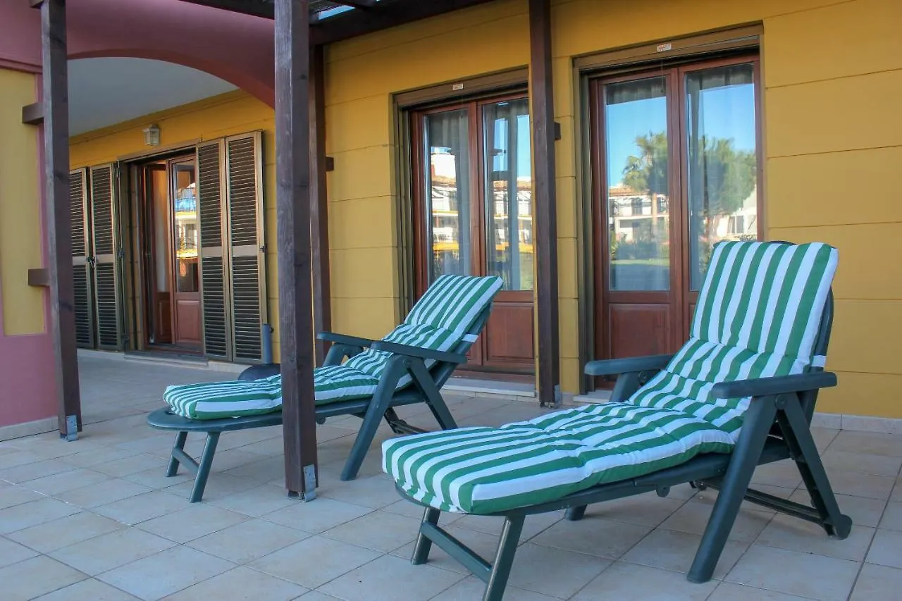 Modern Garden Apartment Ayamonte